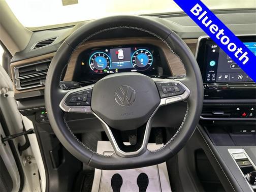 2024 Volkswagen Atlas 2.0T SE