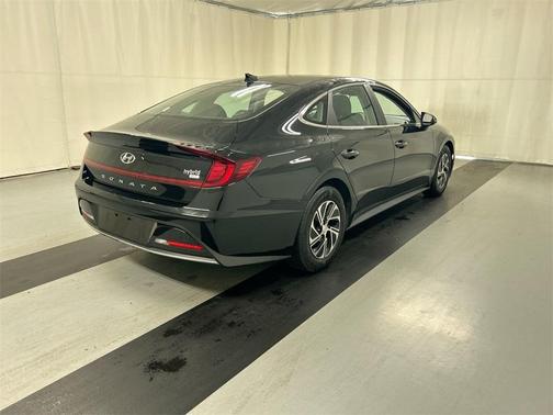 2021 Hyundai SONATA Hybrid Blue