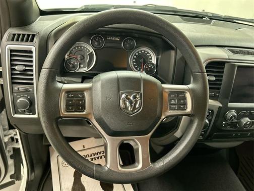 2022 RAM 1500 Classic SLT