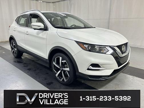 2022 Nissan Rogue Sport SL