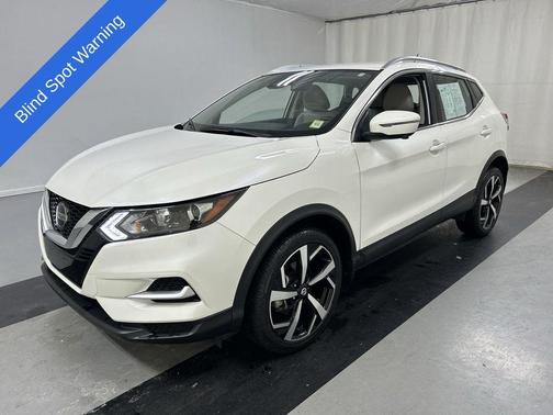 2022 Nissan Rogue Sport SL