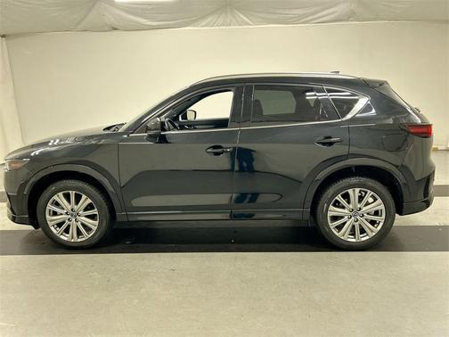 2023 Mazda CX-5 Signature