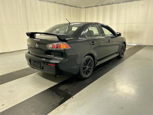 2017 Mitsubishi Lancer ES