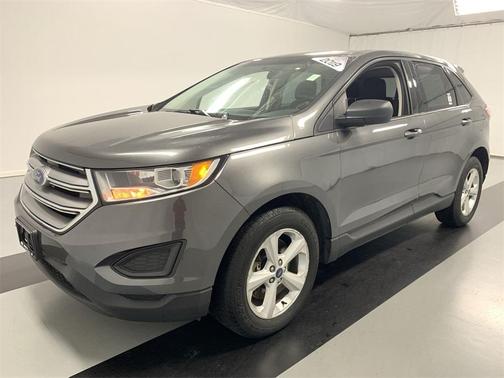 Photo 2 of 23 of 2018 Ford Edge SE