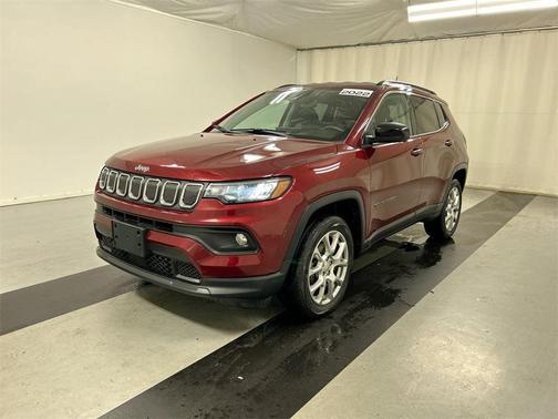 2022 Jeep Compass Latitude Lux