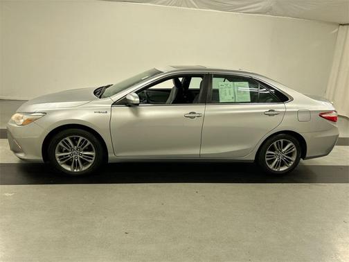 2015 Toyota Camry Hybrid SE