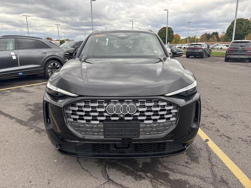 2025 Audi Q5 2.0T quattro Premium