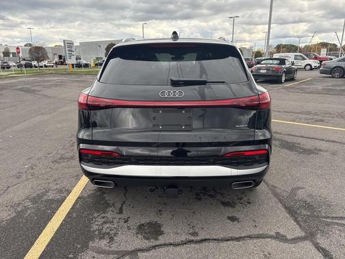 2025 Audi Q5 2.0T quattro Premium