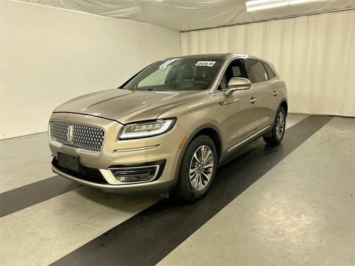 2019 Lincoln Nautilus Select