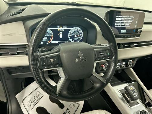2022 Mitsubishi Outlander SEL