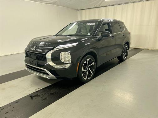 2022 Mitsubishi Outlander SEL