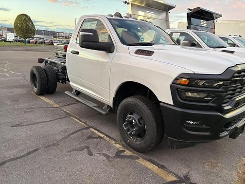 2026 RAM 3500 Tradesman