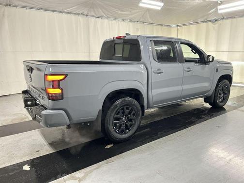 Boulder Gray Metallic 2026 Nissan Frontier SV