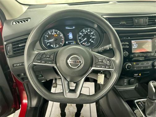 2017 Nissan Rogue Sport S