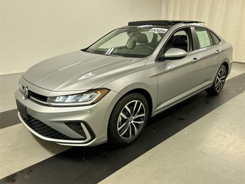 2025 Volkswagen Jetta 1.5T SE