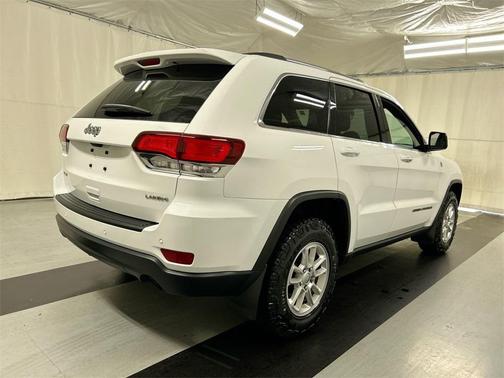 2020 Jeep Grand Cherokee Laredo E