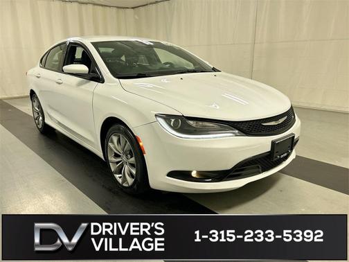 2016 Chrysler 200 S