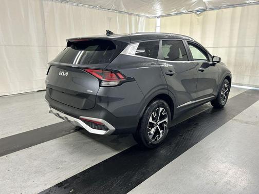 Gravity Gray 2023 Kia Sportage Hybrid EX