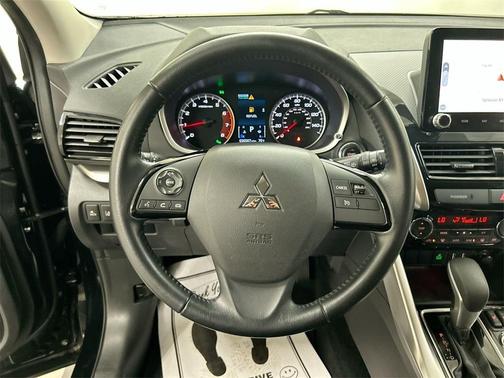 2022 Mitsubishi Eclipse Cross SE