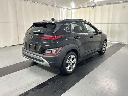 Ultra Black 2022 Hyundai KONA SEL