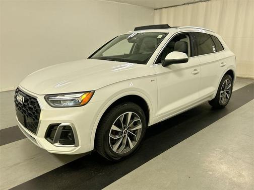 2022 Audi Q5 45 S line quattro Premium