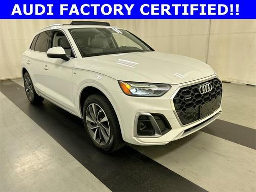 2022 Audi Q5 45 S line quattro Premium