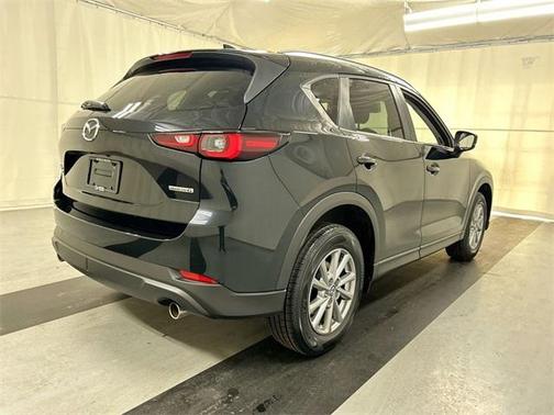 2022 Mazda CX-5 2.5 S Preferred Package