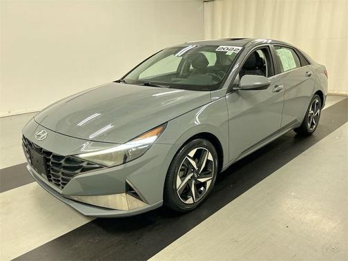 2022 Hyundai ELANTRA Limited