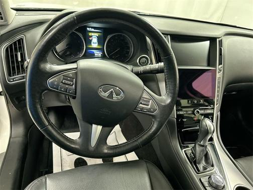 2017 INFINITI Q50 2.0T Premium