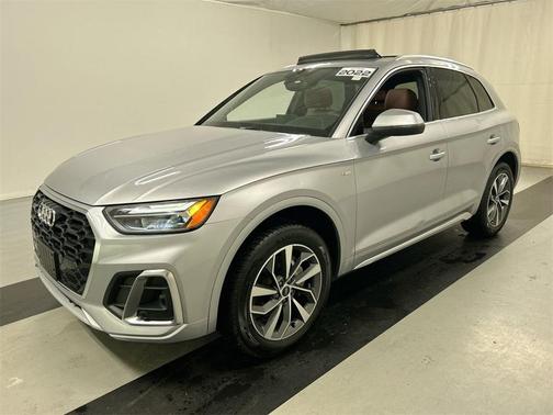 2022 Audi Q5 45 S line quattro Premium