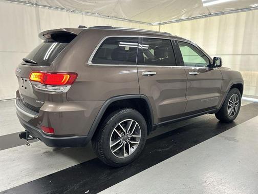 Walnut Brown 2020 Jeep Grand Cherokee Limited