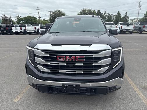 2025 GMC Sierra 1500 SLE