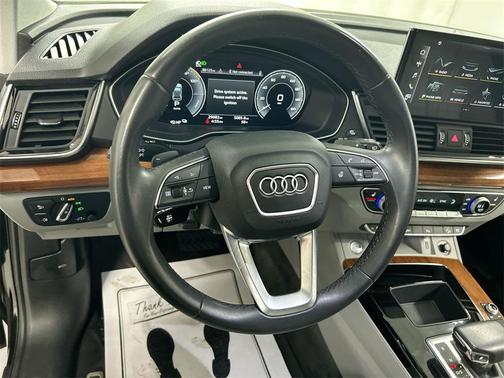 2022 Audi Q5 e 55 S line quattro Premium