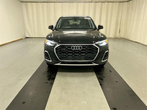 2022 Audi Q5 e 55 S line quattro Premium