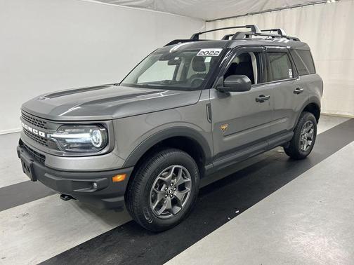 Gray Metallic 2022 Ford Bronco Sport Badlands