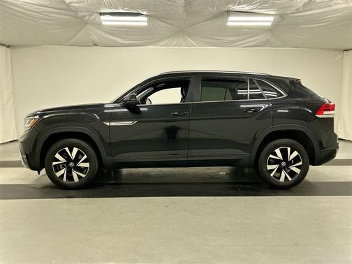 2021 Volkswagen Atlas Cross Sport 2.0T SE