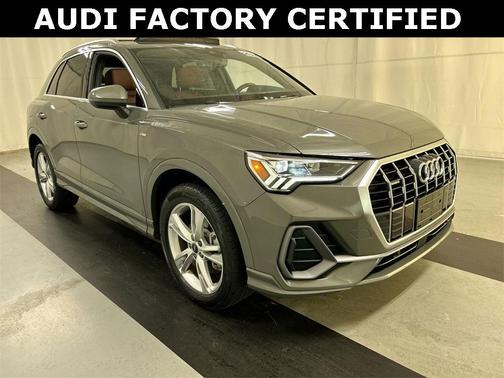 2024 Audi Q3 45 S line Premium