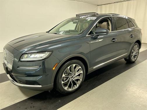 2022 Lincoln Nautilus Reserve