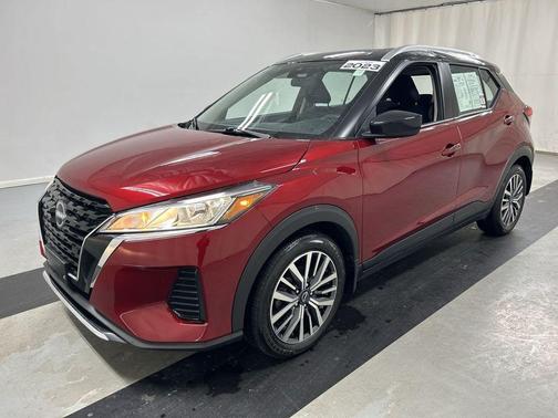 2023 Nissan Kicks SV