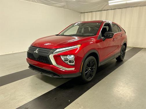 2023 Mitsubishi Eclipse Cross LE