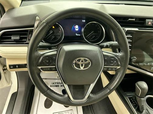 2019 Toyota Camry LE