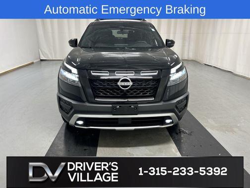 Black 2024 Nissan Pathfinder Rock Creek