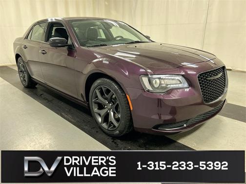 2020 Chrysler 300 Touring