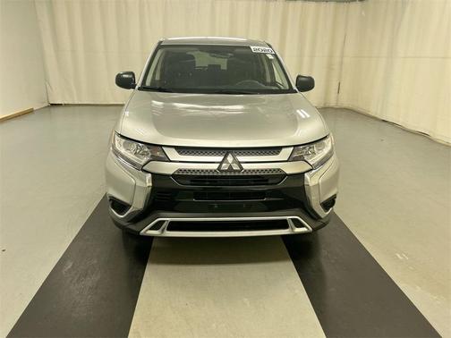2020 Mitsubishi Outlander ES
