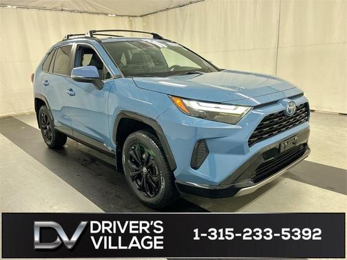 2022 Toyota RAV4 Hybrid SE