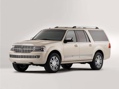 White Platinum Clearcoat Metallic 2012 Lincoln Navigator L