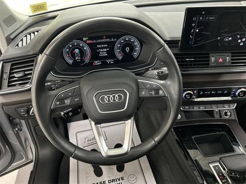 2023 Audi Q5 45 S line quattro Premium