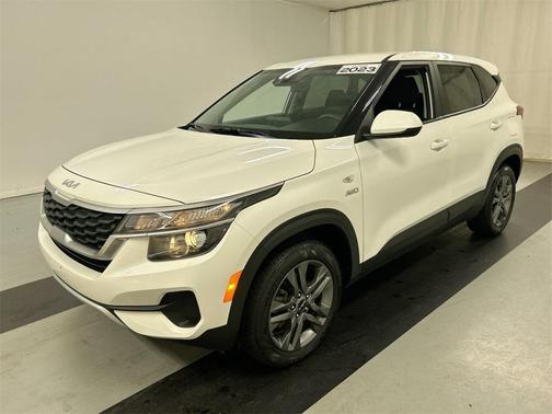2023 Kia Seltos LX