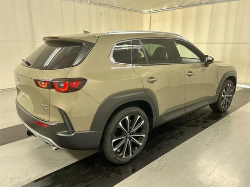 2025 Mazda CX-50 2.5 Turbo Premium Package