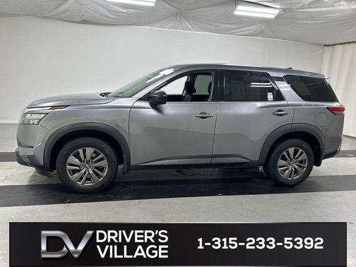 Gun Metallic 2023 Nissan Pathfinder S